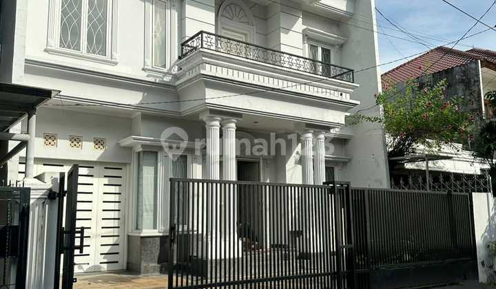 For Rent Luxury 2-Story House - Bukit Hijau, Pondok Indah, South Jakarta 1