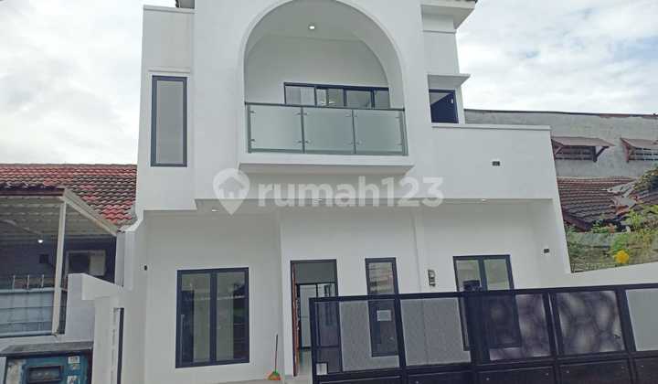 Brand New 2-Storey House in BSD Near Modern Market &amp; Toll Access - Front and Back Garden!