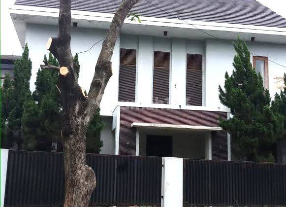 Rumah Siap Huni Dengan Kavling Luas Bsd City  1