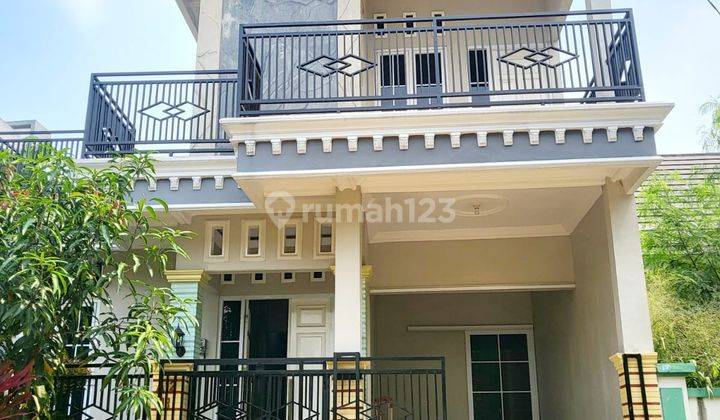 Rumah 2 lantai Furnished Siap Huni harga murah dekat akses Tol Jatiwarna 1