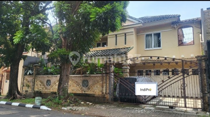 Murah !! Rumah lama 2 Lantai ROW lebar di Boulevard Raya Puspitaloka BSD Murah !! Rumah lama 2 Lantai ROW lebar di Boulevard Raya Puspitaloka BSD