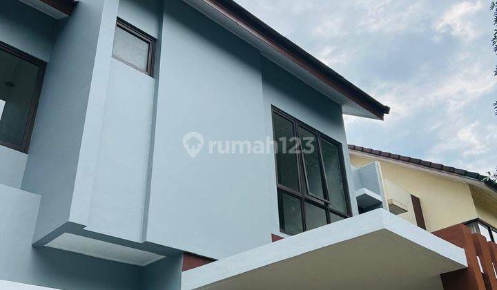 Rumah 2 Lantai Brand New Siap Huni di Bsd 2