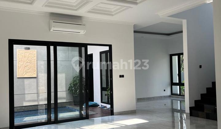  Di Jual Rumah Baru Modern Design dengan Swimming pool The Avani BSD 2