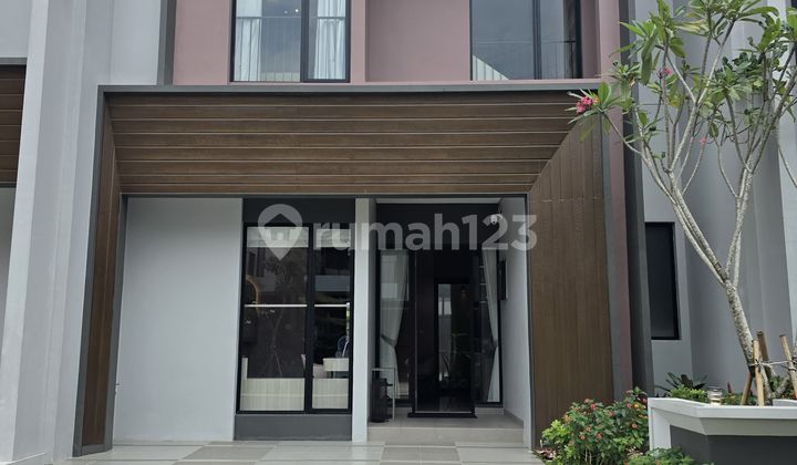 Brand New 2 Man !! Rumah 2 Lantai Dekat Akses Bandara di Alam Sutera Brand New 2 Man !! Rumah 2 Lantai Dekat Akses Bandara di Alam Sutera