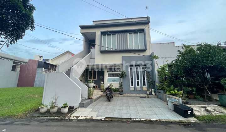 Rumah 2 Lantai di Cluster BSD - Bebas Banjir, Dekat Akses Tol & Pasar Modern!
