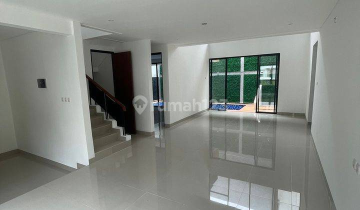 Modern House Lokasi Bintaro  1