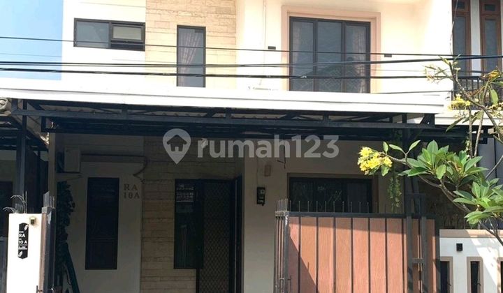 Rumah Modern Bagus Siap Huni Di Nusaloka Bsd 1