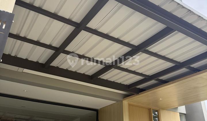 Last Stock !! Rumah Baru Furnished Kuldesak depan Eastvara Mall BSD di Cluster Tanakayu 