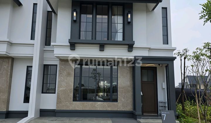 Baru Dan Promo ! Rumah 2 Lantai Modern 2 Bedrooms Dekat Intermoda Bsd