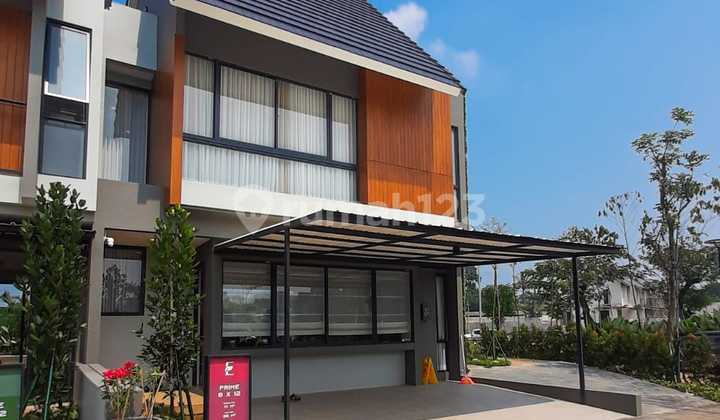 Rumah Cantik Minimalis 2 lantai Lokasi Strategis 2