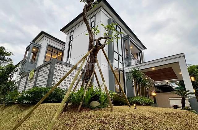 Brand New Rumah Mewah 2,5 Lantai - Hook, Double Ceiling & Ev Ready di BSD 2