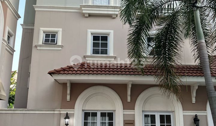 Beautiful 3-Story House Ready to Live In + Swimming Pool 2