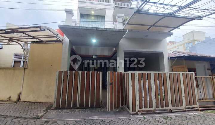 Dijual Rumah 4 Lantai Siap Huni Perumahan Puri Bintaro Hijau - Ciledug