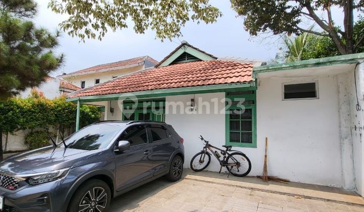 Murah !! Rumah Pinngir Jalan Tanah luas cocok untuk cafe dan kantor di Griyaloka BSD