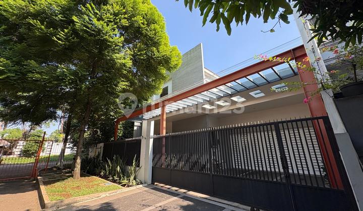 Modern 2-Storey House in BSD Corner Position, Near Modern Market & Toll Access - Featured in Idea Architecture Magazine 3 Times!!