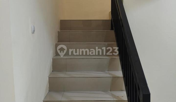 Rumah Siap Huni Lokasi Gading Serpong 2