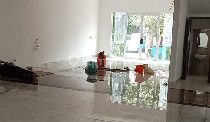 Rumah Baru 2.lantai Hook Siap Huni Deket Aeon Mall Bsd Di The Icon 2