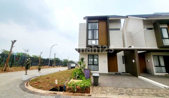 Rumah Mewah SHM Cuma 10 Menit Ke Aeonmall Rumah Mewah SHM Cuma 10 Menit Ke Aeonmall
