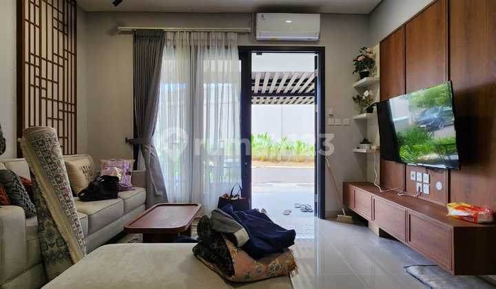 Rumah FULLY FURNISHED Siap Huni Hadap Selatan Rumah FULLY FURNISHED Siap Huni Hadap Selatan