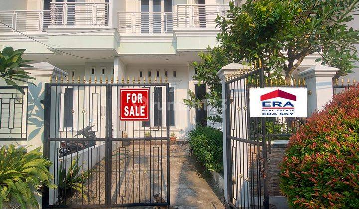 Di  rumah siap huni di duren sawit jakarta timur 1