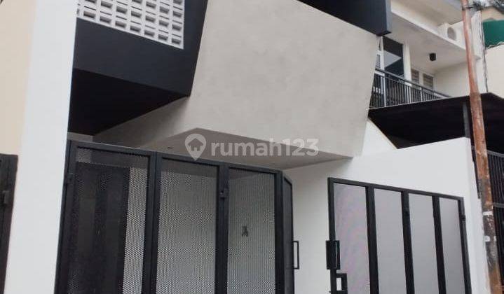 Dijual Rumah Baru Siap Huni di Tebet Timur Dalam Jakarta Selatan 1