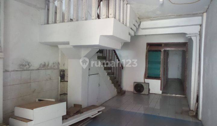 Rumah Cocok Untuk Kos kosan di Jl. Sumur Batu Cempaka Baru 2