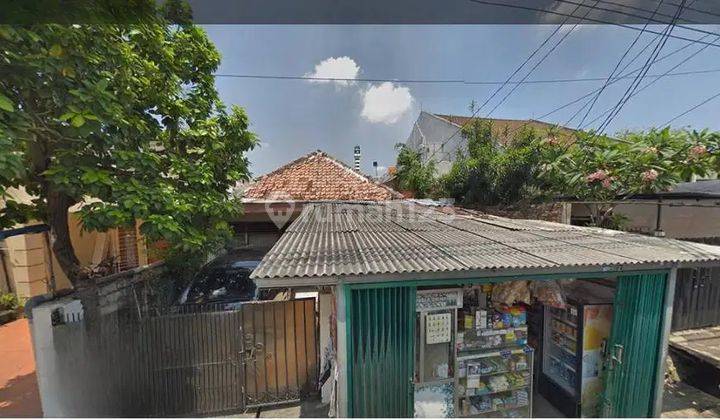 Dijual Cepat Rumah Kontrakan di Dekat Gedung Wika 2