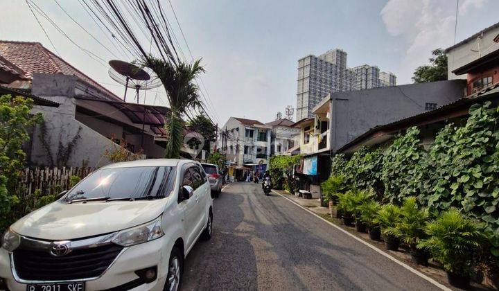 Rumah Hitung Tanah di Menteng Jakarta Pusat di Menteng 2