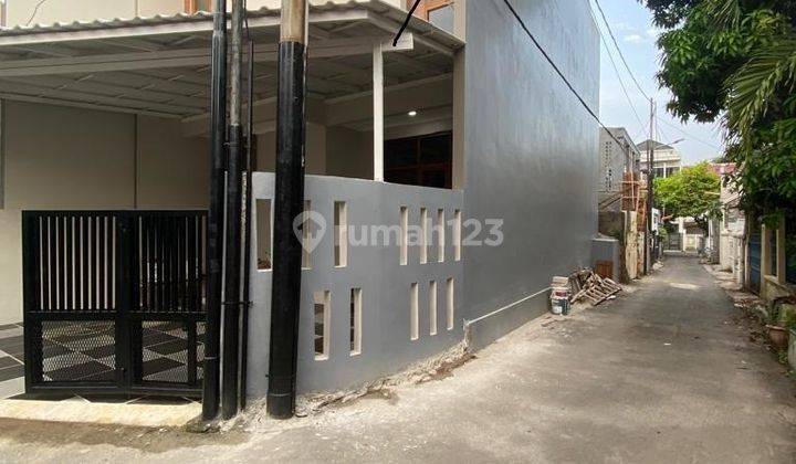 Dijual Rumah Baru Siap Huni di Tebet Timur Jakarta Selatan 2