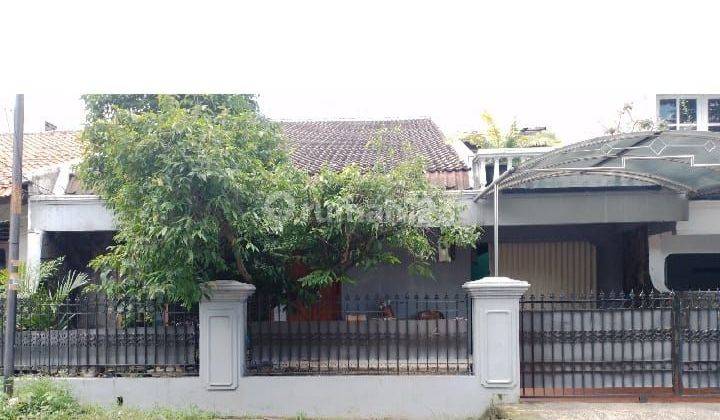 Rumah Asri di jual di Pondok kelapa Jakarta timur 1