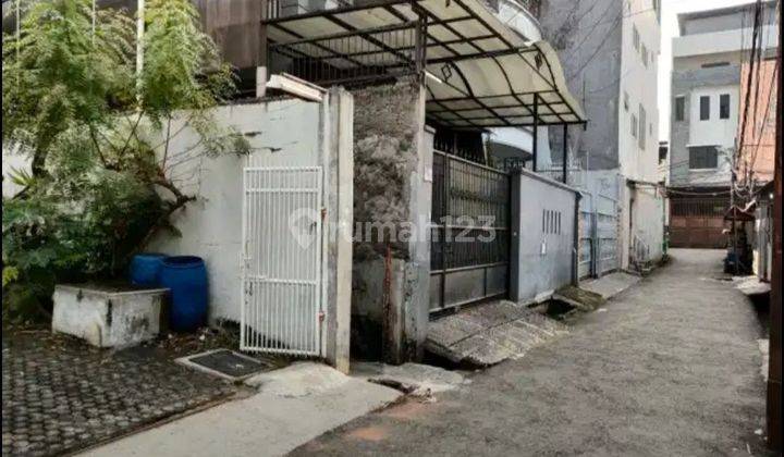 Rumah cocok untuk kost di jelambar jakarta barat 2