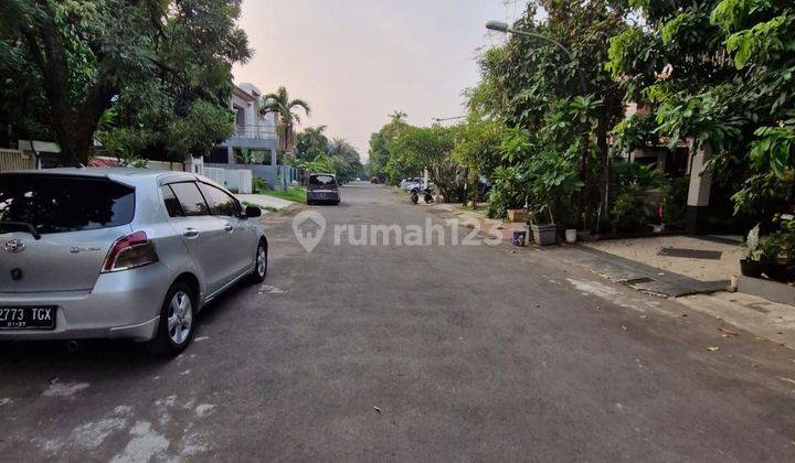 Rumah 3 lantai di komplek dekat Mall Buaran Jakarta Timur 2