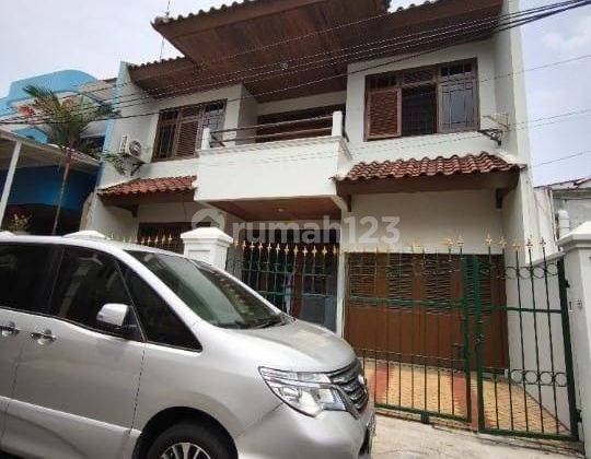 Rumah Siap Huni Dekat Jalan Raya Di Cawang Jakarta Timur 1