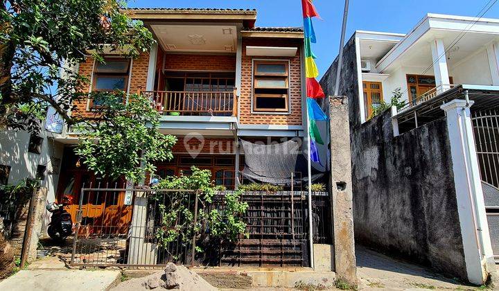 Rumah 2 lantai dekat pasargede solo 4