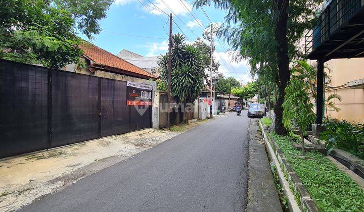 Tanah pekarangan tengah kota belakang mall di Jl duren  penumping surakarta 5