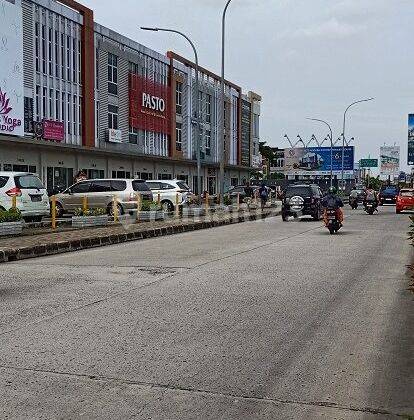 Ruko 3 Lantai Dijual di Burgundy Commercial Summarecon Bekasi 4