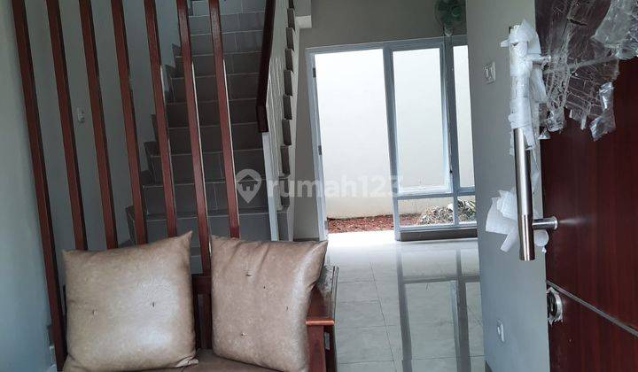 Rumah di Villa Meutia Kirana Rawa Lumbu Sepanjang Jaya Bekasi, Bekasi 3
