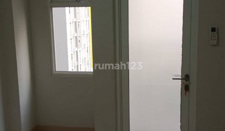  Apartemen Tower Azolla Summarecon Bekasi - Springlake 3