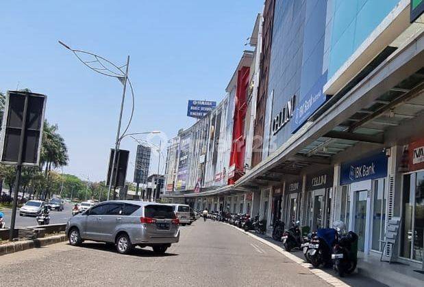  Ruko di Ruko Graha Bulevar Summarecon Bekasi, Summarecon Bekasi 1