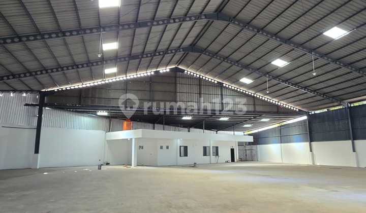 Warehouse in Kalianak Ready to Use Near Tandes and Margomulyo Highways Warehouse in Kalianak Ready to Use Near Tandes and Margomulyo Highways