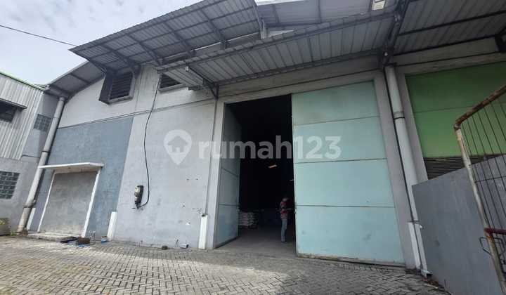 [ Gudang Meiko 6 ] Gudang di Driyorejo Posisi Depan