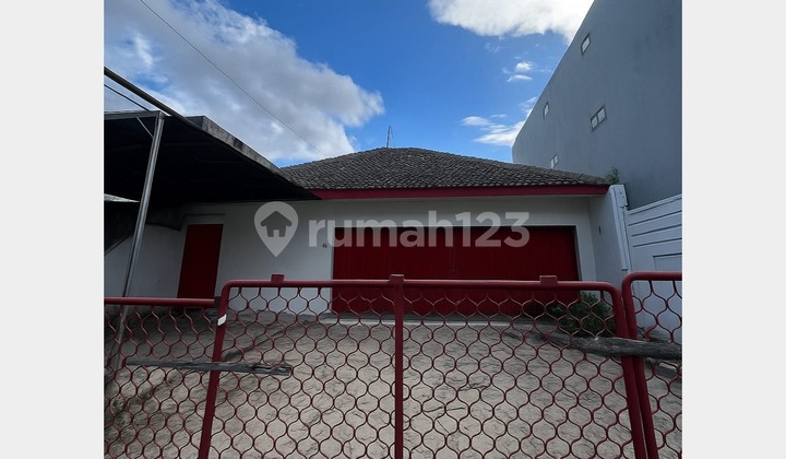 Ngagel Shophouse, Surabaya - Commercial Area Near Bratang Terminal Ngagel Shophouse, Surabaya - Commercial Area Near Bratang Terminal