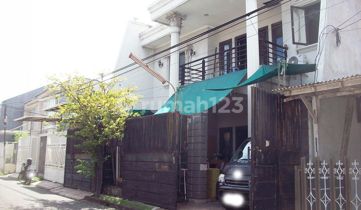 Rumah di Manyar Tirtoasri Surabaya Timur, 2 Lantai, bisa untuk rumah tinggal/kantor, Siap Huni