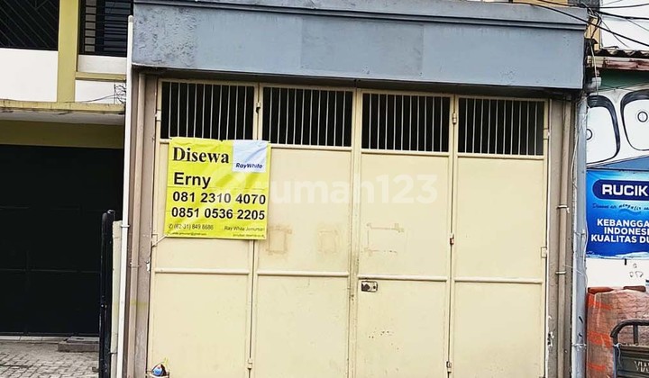 Shop House in Kutisari Selatan, South Surabaya, Front Row Wide Road, Densely Populated Area, Ready to Use Shop House in Kutisari Selatan, South Surabaya, Front Row Wide Road, Densely Populated Area, Ready to Use