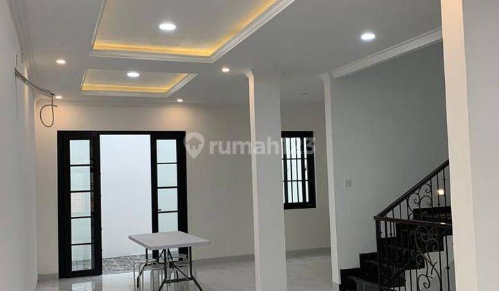 Di Jual Rumah Tebet  Brand New Mewah Dan Bagus 2