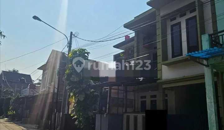 Rumah MURAH Bagus Unfurnished SHM Graha Bukit Raya ,Padalarang 2