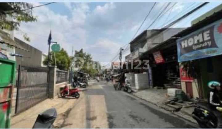 2-Storey Comfortable Ruko Ready to Occupy with SHM at Jl. Inhoftank No. 32, Bandung 2