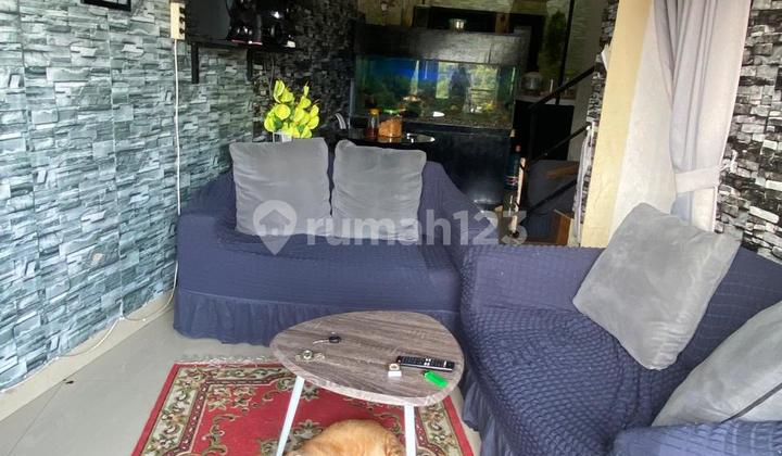 Comfortable 2-story VIA AUCTION house in Cigadung Greenland Complex. 2