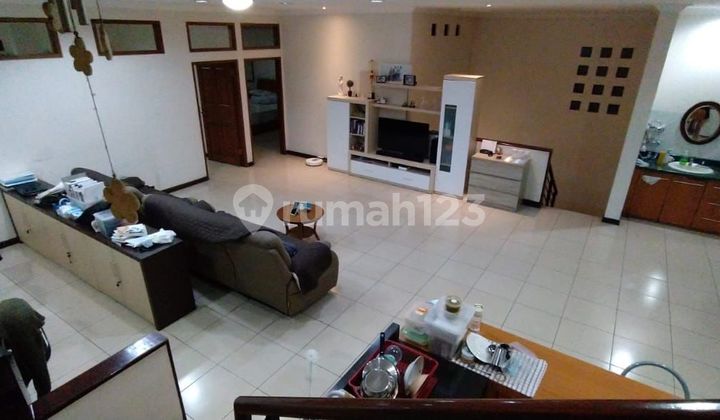 Comfortable 2-Story Luxury House Ready in Setra Duta Hegar, Bandung