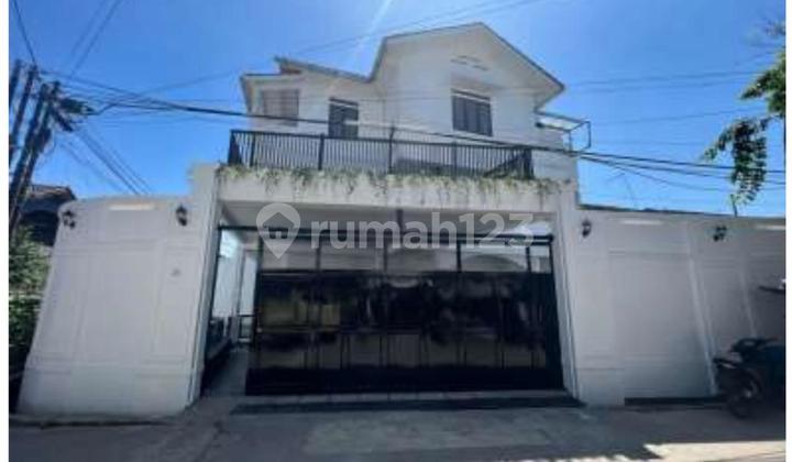 Turun Harga Lelang Rumah Cantik SHM Kembar Sari Indah 2, Bandung